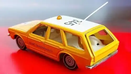 Siku Volkswagen Passat Variant ADAC-Straßenwacht 1975 V1029 Metallmodell (7176)