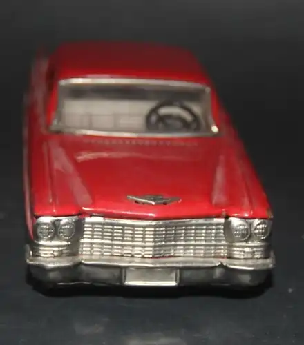 Bandai Cadillac Biarritz Cabriolet 1959 Blechmodell mit Friktionsantrieb (1564)