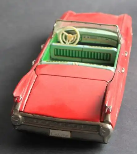 Bandai Cadillac Biarritz Cabriolet 1959 Blechmodell mit Friktionsantrieb (1564)