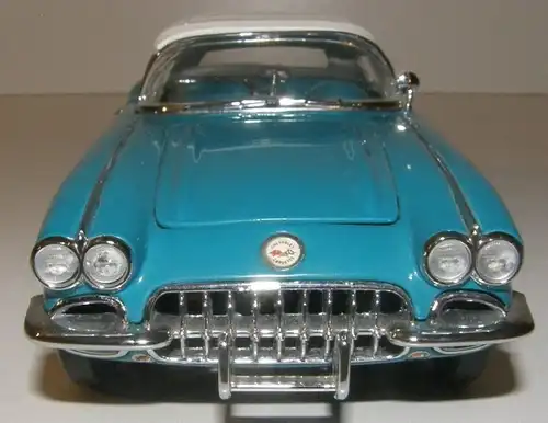 Franklin Mint Chevrolet Corvette Cabriolet 1960 Metallmodell in Originalbox (7518)
