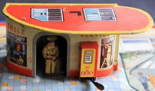 Technofix Shell Tankstelle "Quick Service Filling Station" 1960 Friktionsantrieb Blechbahn mit Originalkarton (7420)