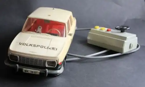 Anker Spielzeug Wartburg 353 Volkspolizei mit Fernsteuerung (6987)