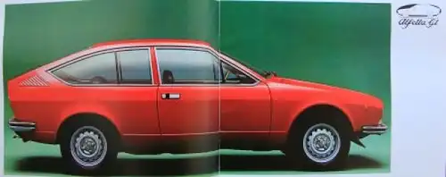 Alfa Romeo Alfetta GT Modellprogramm 1976 Automobilprospekt (6880)
