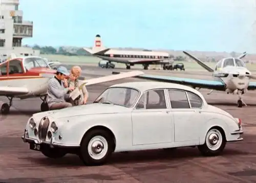Jaguar 240 and 340 Modellprogramm 1967 Automobilprospekt (8951)