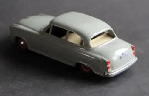 Borgward Isabella TS 1958 Plastik-Werbemodell (6761)