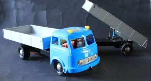 MS Michael Seidel Mercedes-Benz Lastwagen mit Anhänger 1966  Friktionsmodell mit Originalkarton (1455)