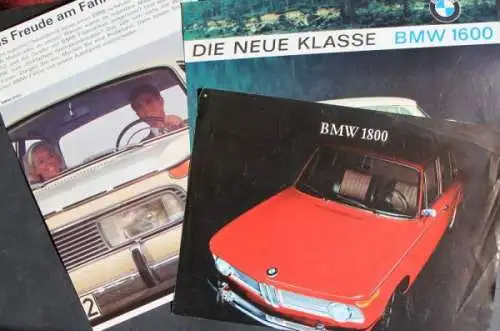 BMW Modellprogramm 1969 "Aus Freude am Fahren" drei Automobilprospekte (7883)