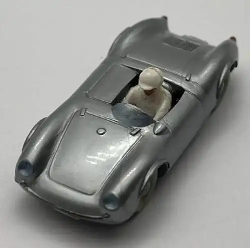 Wiking Porsche Spyder 1955 unverglast Plastikmodell (0214)