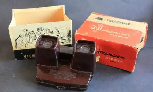 View-Master 3-D Bildbetrachter 1960 mit vier Walt Disney-Bildmappen in Originalbox (0968)