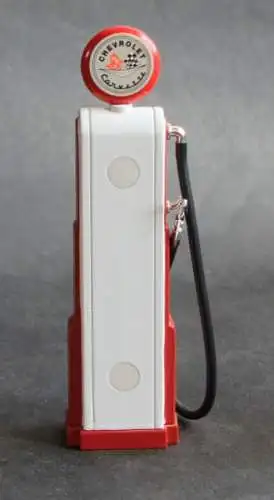 Road Signature Zapfsäule "Chevrolet Corvette" 1955 Metallmodell 1:18 (1102)