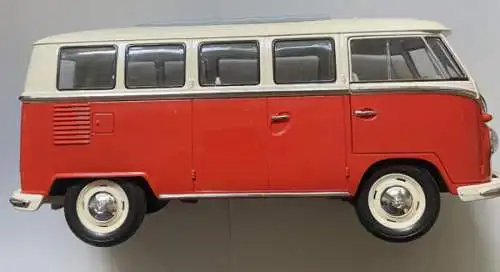 Welly Volkswagen T1 Bus 1962 Metallmodell (4894)