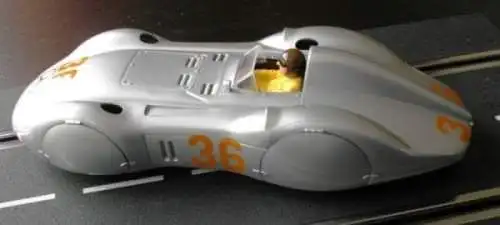 Carrera Exclusiv Mercedes-Benz W 125 Stromlinien 1937 Rennbahnmodell mit Motor in Originalbox (2329)