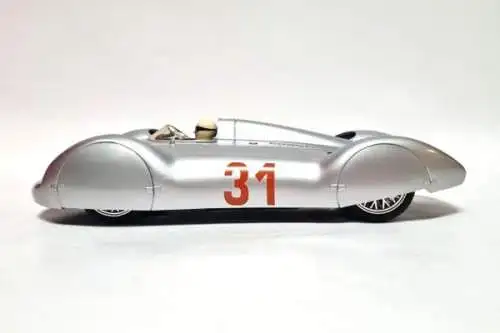 Carrera Exclusiv Auto-Union Typ C Stromline 1937 Rennbahnmodell mit Motor in Originalbox (8043)