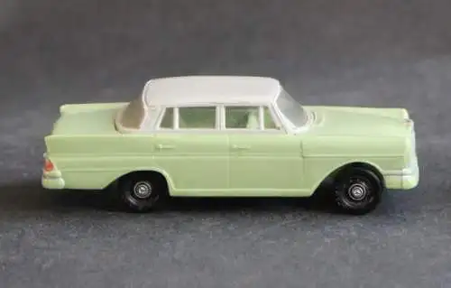 Siku Mercedes-Benz 300 SE 1962 Plastikmodell V191 (3882)