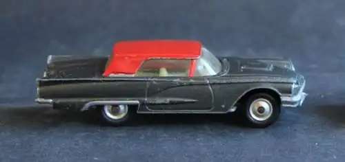 Corgi Toys Ford Thunderbird 1959 Metallmodell (8541)