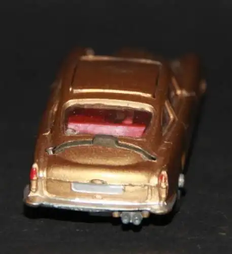 Corgi Toys Aston Martin DB 5 James Bond 1963 Metallmodell (3653)