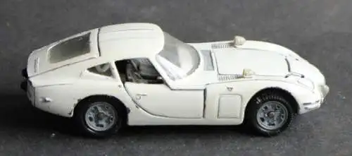 Mebetoys Toyota 2000 GT 1967 Metallmodell (5846)