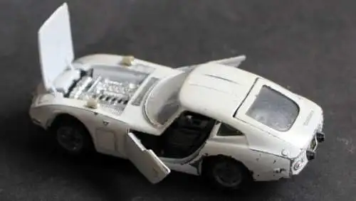 Mebetoys Toyota 2000 GT 1967 Metallmodell (5846)