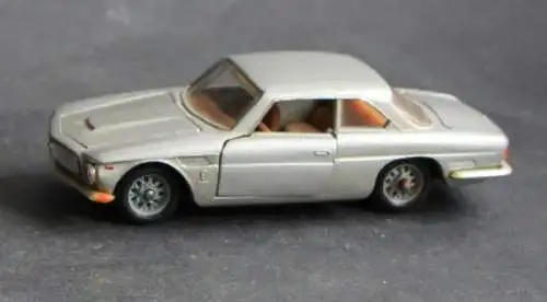 Politoys Iso Rivolta 1965 Metallmodell (2881)