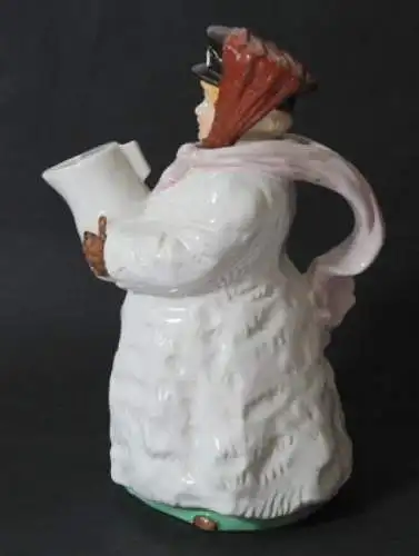 Motorfahrerin als figürliche Kaffeekanne 1915 Porzellan (3123)