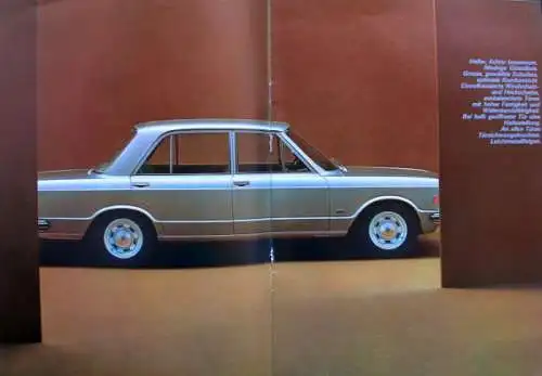 Fiat 130 Dreiliter Modellprogramm 1971 Automobilprospekt (7489)