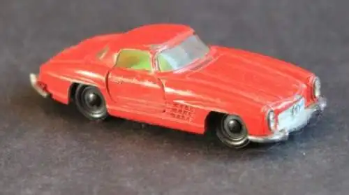 Siku Mercedes-Benz 300 SL V221 Metallmodell 1963 (5351)