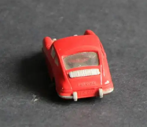Faller AMS Porsche 911 Coupe 1964 Plastikmodell mit Motor (1753)