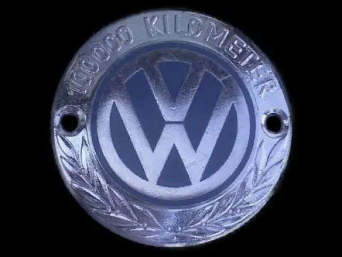 Volkswagen 100.000 Km Plakette 1960 mit VW-Logo emailliert (3167)
