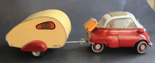 Revell BMW Isetta Wohnwagengespann 1959 Metallmodell (9190)