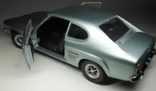 Minichamps Paul's Model Art Ford Capri 1969 Metallmodell (9105)