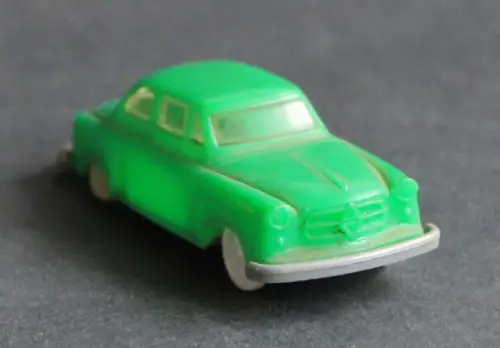 Manurba Borgward Isabella 1958 Plastikmodell (8328)