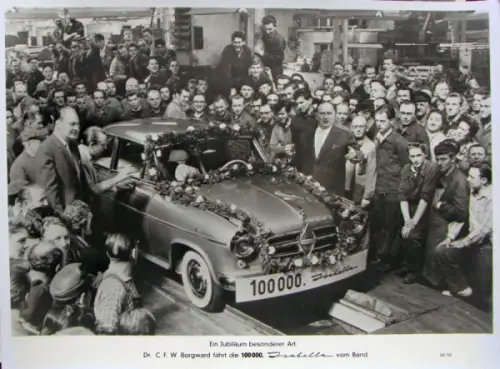 Borgward Isabelle "Die 100.000 fährt vom Band" 1958 Werksfoto (10083)