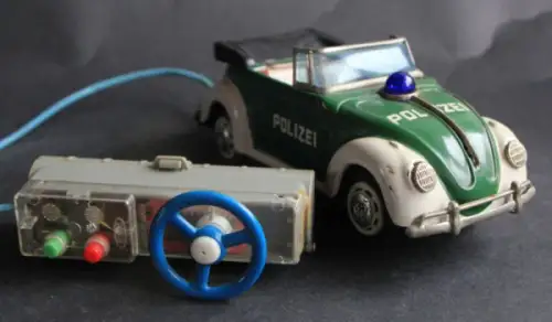Bandai Volkswagen Käfer Polizei 1967 Blechmodell mit Fernsteuerung (10109)