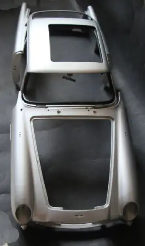 Eaglemoss Aston Martin DB 5 James-Bond 1963 Metallmodell-Chassis (10127)