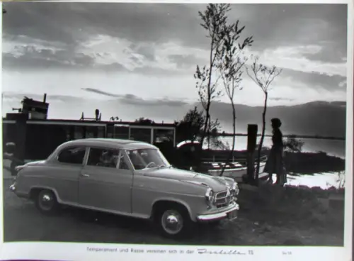 Borgward Isabella TS bei Abenddämmerung 1956 Werksfoto (10165)