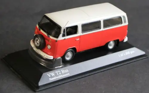 Minichamps Paul's Modelart Volkswagen T2 Bus 1968 limitiertes Metallmodell in Originalbox (10182)