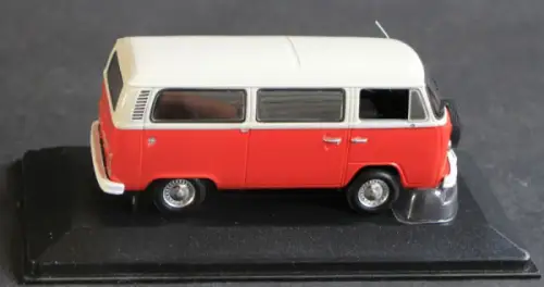 Minichamps Paul's Modelart Volkswagen T2 Bus 1968 limitiertes Metallmodell in Originalbox (10182)