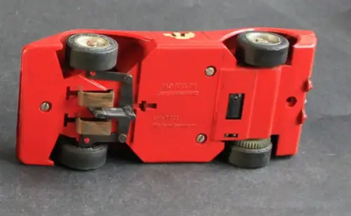 Märklin Lola T 222 Rennwagen 1970 Rennbahnmodell mit Motor (10185)