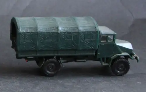 Siku Ford G 398 SAM Allrad-Militärlastwagen V95 Plastikmodell 1958 (10543)