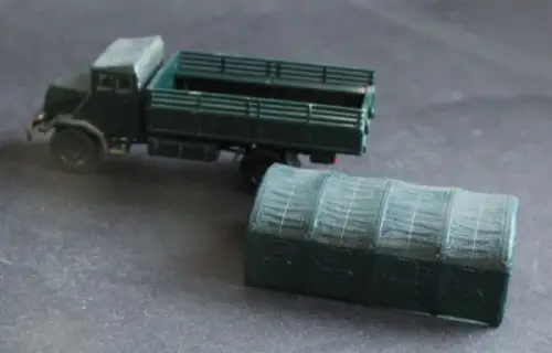 Siku Ford G 398 SAM Allrad-Militärlastwagen V95 Plastikmodell 1958 (10543)