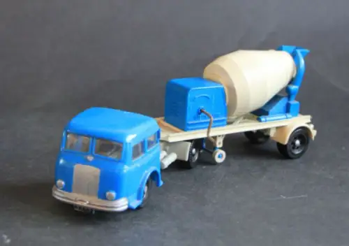 Siku Henschel HS 170 Stetter Betonmischer V164 Plastikmodell 1961 (10551)
