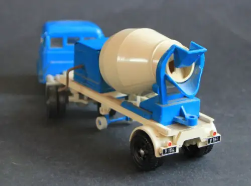 Siku Henschel HS 170 Stetter Betonmischer V164 Plastikmodell 1961 (10551)