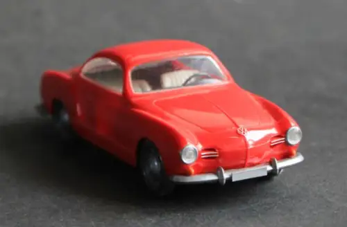 Wiking Volkswagen Karmann-Ghia 1965 Plastikmodell (10706)