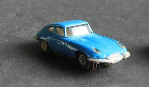 Faller AMS Jaguar E Type 1966 Plastikmodell mit Motor (11060)