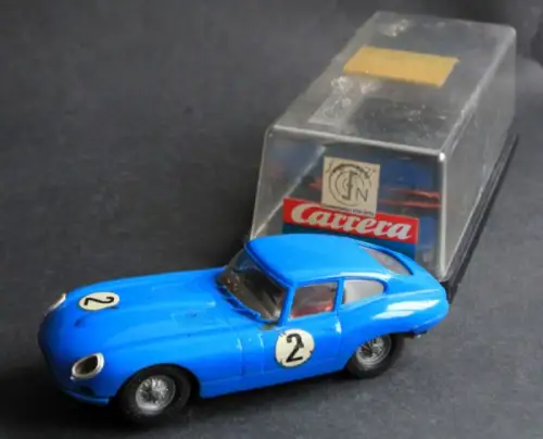 Carrera Universal Jaguar E Type Rennbahn-Modell mit Motor 1965 in Originalbox (11159)