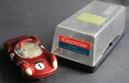 Carrera Universal Ferrari Dino Rennbahn-Modell mit Motor 1966 (11160)