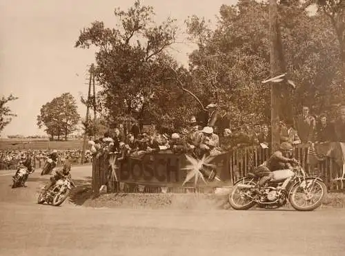 [Echtfotokarte schwarz/weiß] Thüringer Motorrad Rundstreckenrennen auf dem Schleizer Dreieck. 