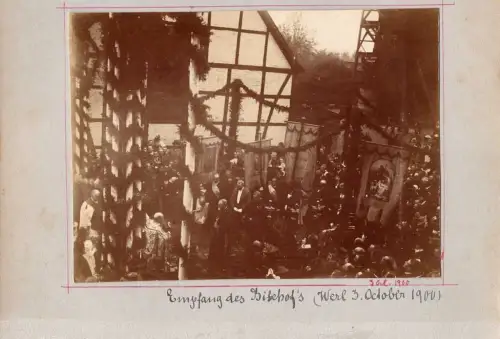E 1582 Werl 2 Fotos auf Pappe aus Album vom Empfang des Bischofs 1903