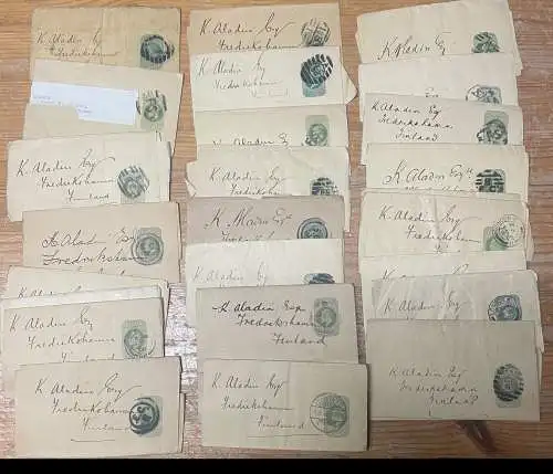 O-0117, England, Korrespondenz 1900 - 1904 von über 30 Ganzsachen Streifbändern aus London nach Finnland, Wrapper