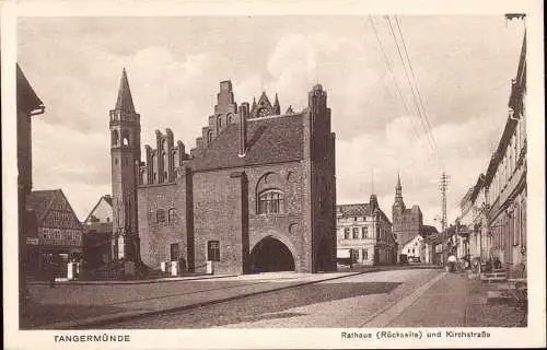 600572 | Ansichtskarte, Ortsansicht  | Tangermünde (O - 3504), -,